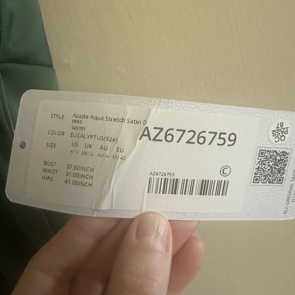 NWT Eucalyptus Green A-Line V-Neck Pleated Stretch Satin Dress with Slit - Picture 6 of 9